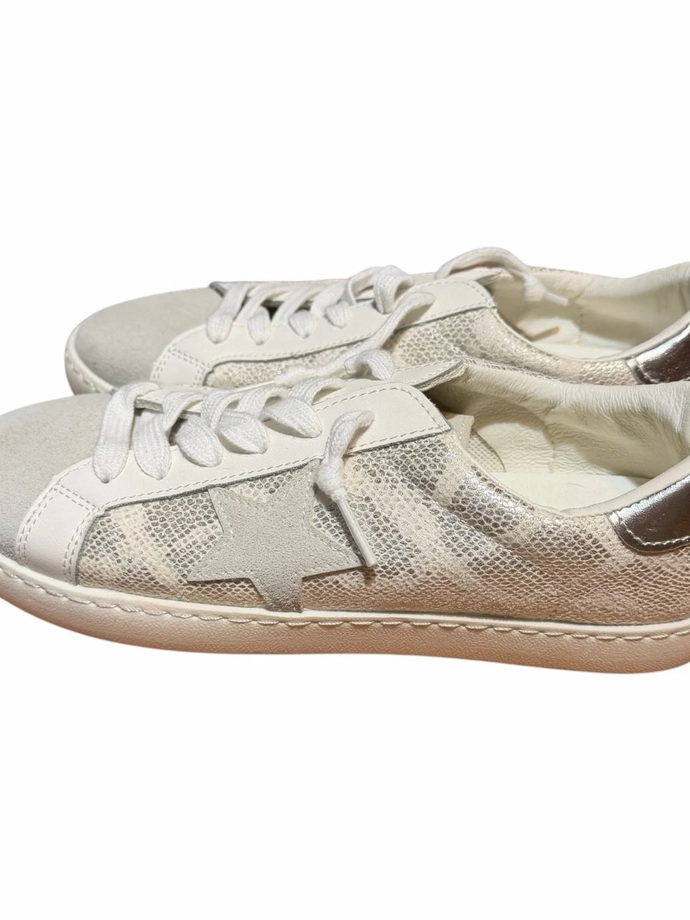 Vintage Havana Carla Silver Snake Grey White Suede Lace-Up Sneakers Sz 9 NWOB
